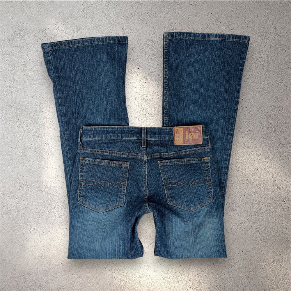 VTG L.E.I. Bootcut Jeans Juniors 1 Blue Mid Rise Denim Western Downtown Girl Y2K